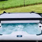 Villa Adurbuy Avec Jacuzzi *