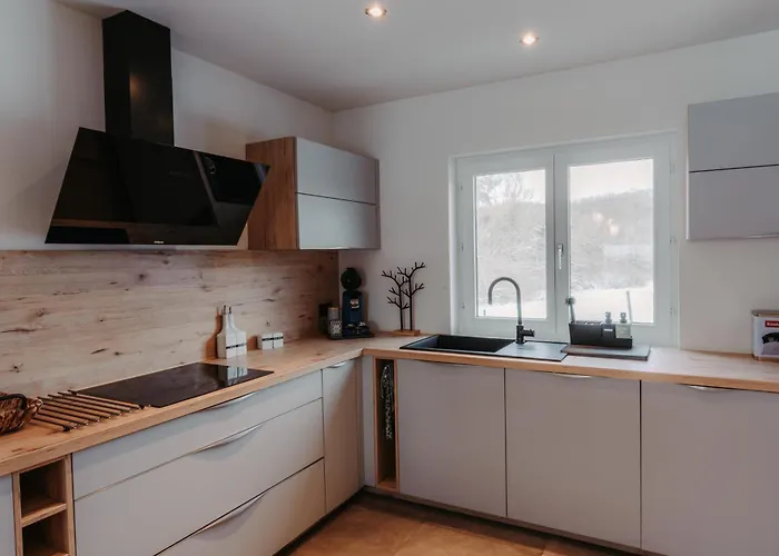 Villa Adurbuy Avec Jacuzzi